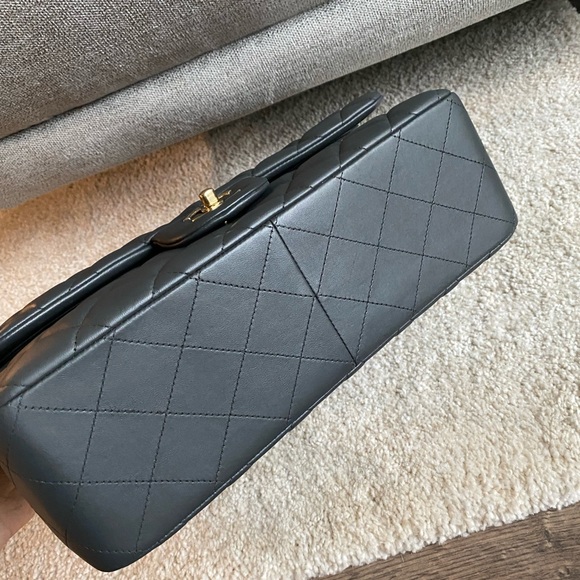 HOLD Chanel jumbo classic double flap in grey lambskin - Picture 9 of 16